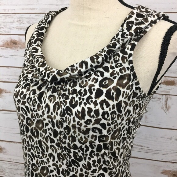 Ann Taylor Stretchy Sleeveless Top Women Petites Size SP Animal Print - Picture 2 of 8